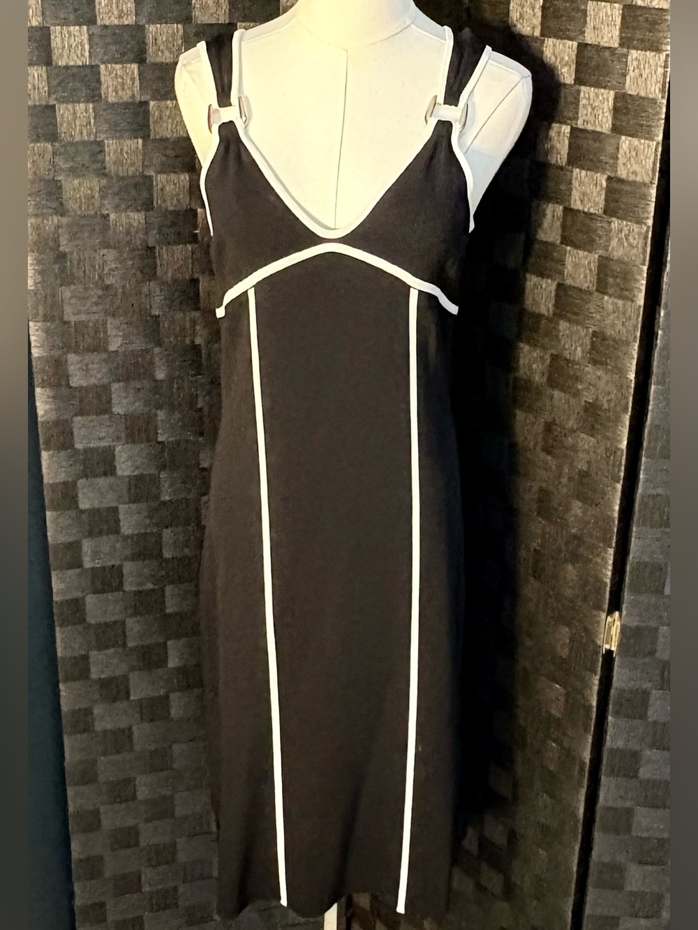 BCBG Black A-line Dress Sleeveless Ribbed Fitted Stretch Heavy Knit